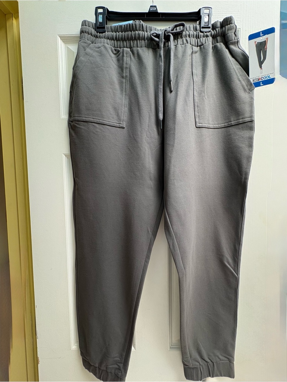 32 DEGREES Cool Women’s Twill “Olive Green” Jogger Pants. Sz. L. “NWT”